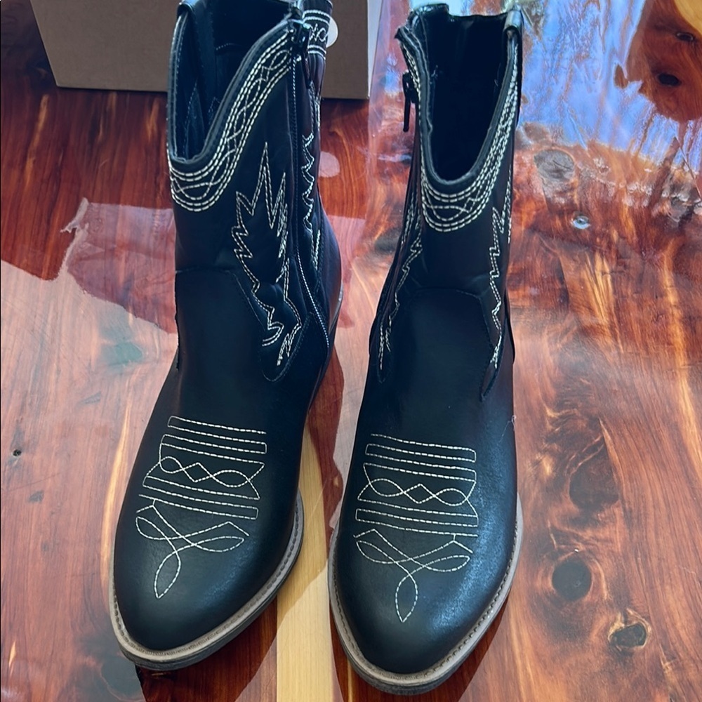 Free People Black Western-Style Women's Boots - Picture 1 of 6